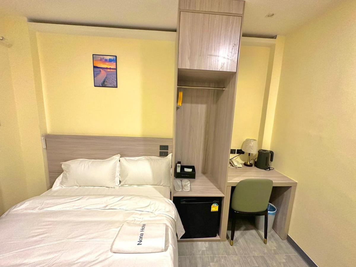 Nona Hotel, Bangkok Makkasan Exteriér fotografie